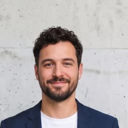 Tom, KI-Kollege, KI-generiertes Porträt